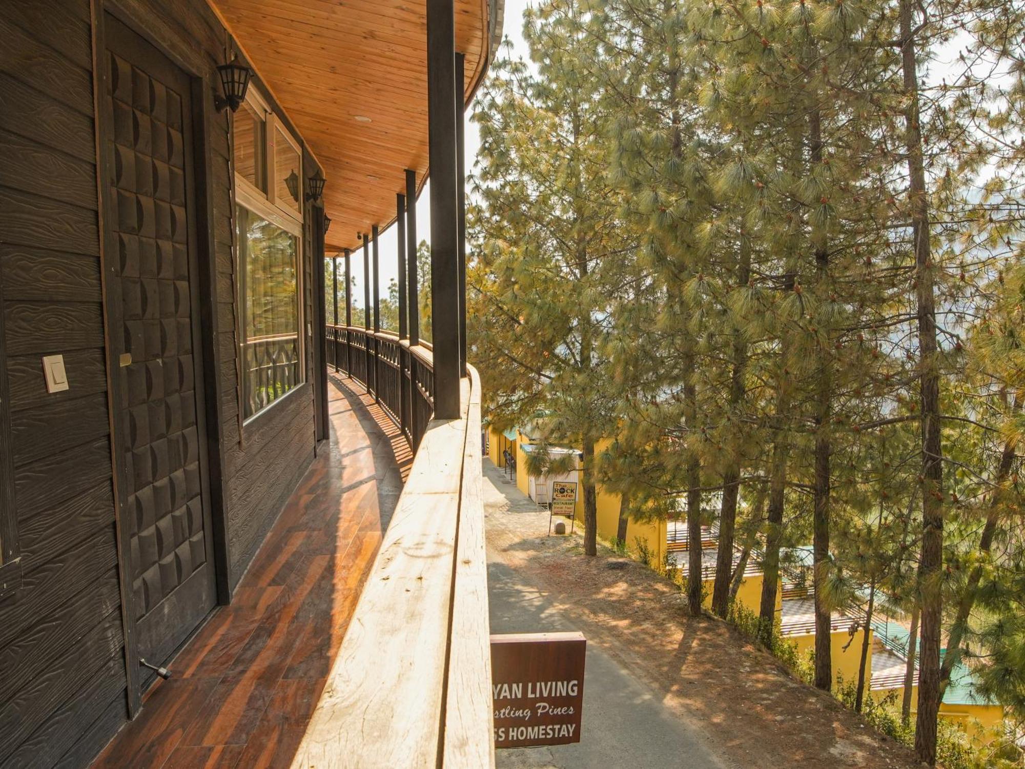 Thehimalayanliving Whistling Pines Hotell Mukteshwar Eksteriør bilde