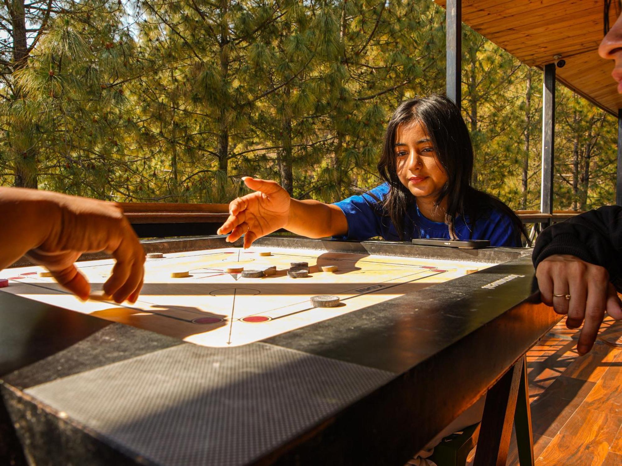 Thehimalayanliving Whistling Pines Hotell Mukteshwar Eksteriør bilde