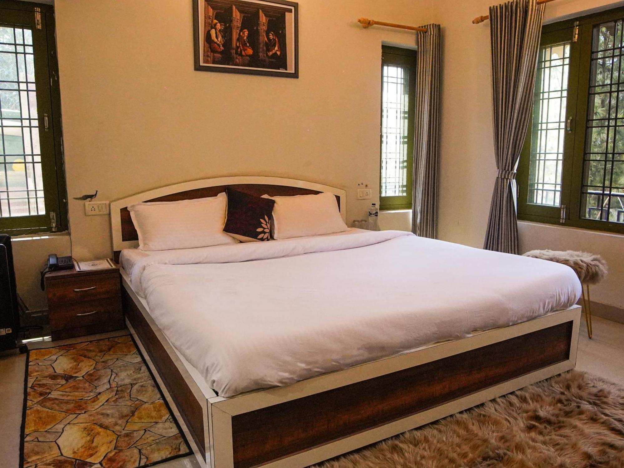 Thehimalayanliving Whistling Pines Hotell Mukteshwar Eksteriør bilde