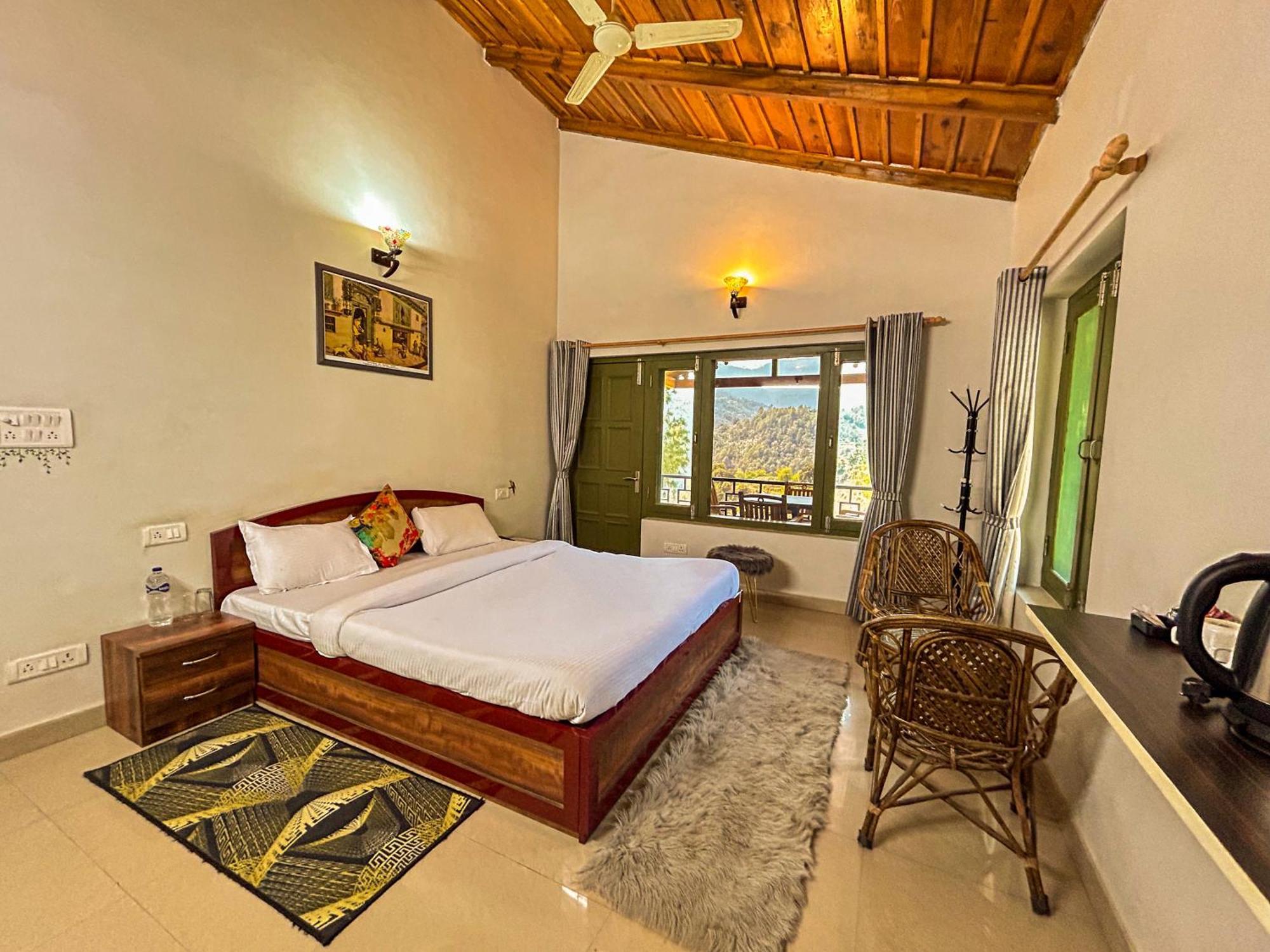 Thehimalayanliving Whistling Pines Hotell Mukteshwar Eksteriør bilde