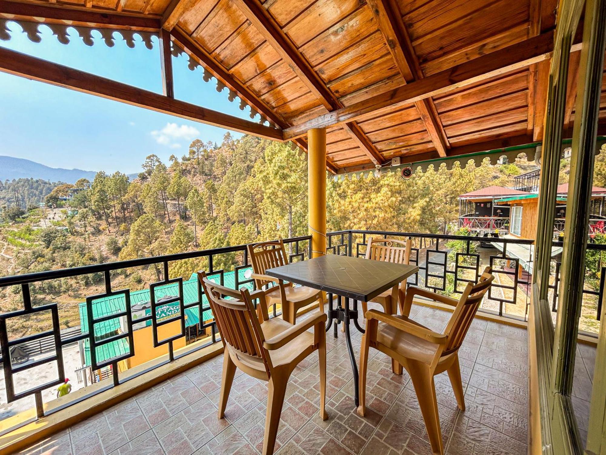 Thehimalayanliving Whistling Pines Hotell Mukteshwar Eksteriør bilde