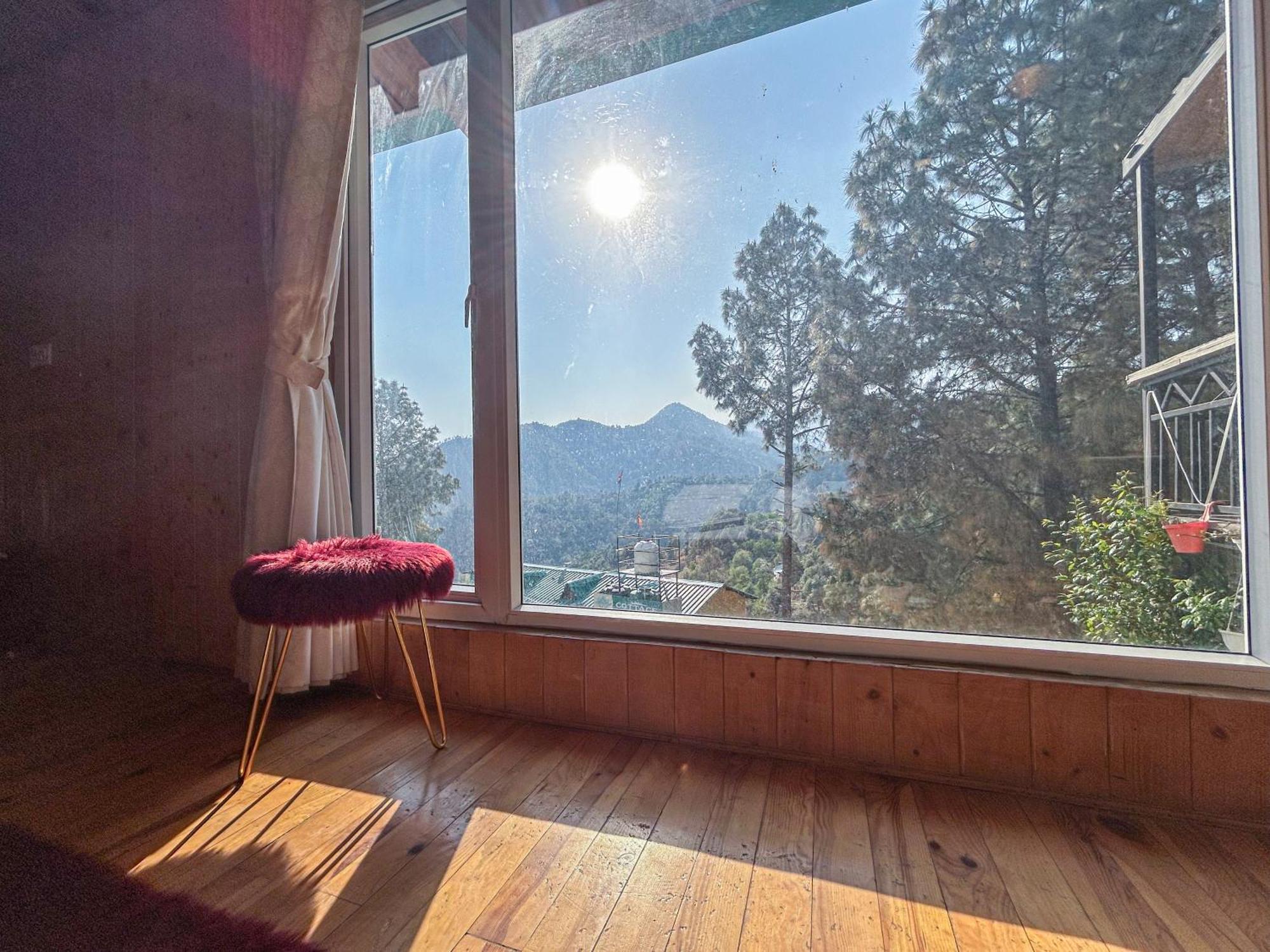 Thehimalayanliving Whistling Pines Hotell Mukteshwar Eksteriør bilde