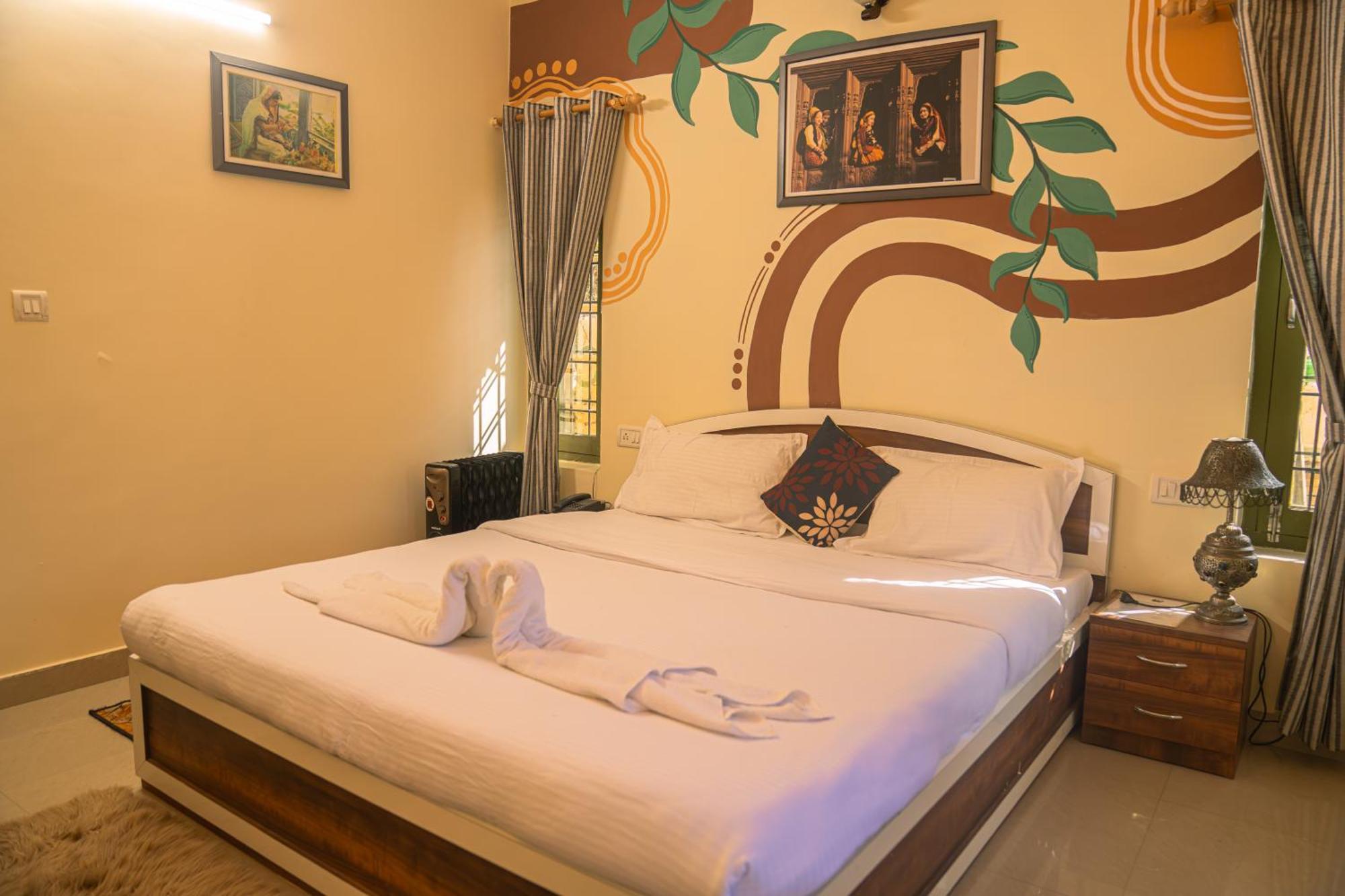 Thehimalayanliving Whistling Pines Hotell Mukteshwar Eksteriør bilde
