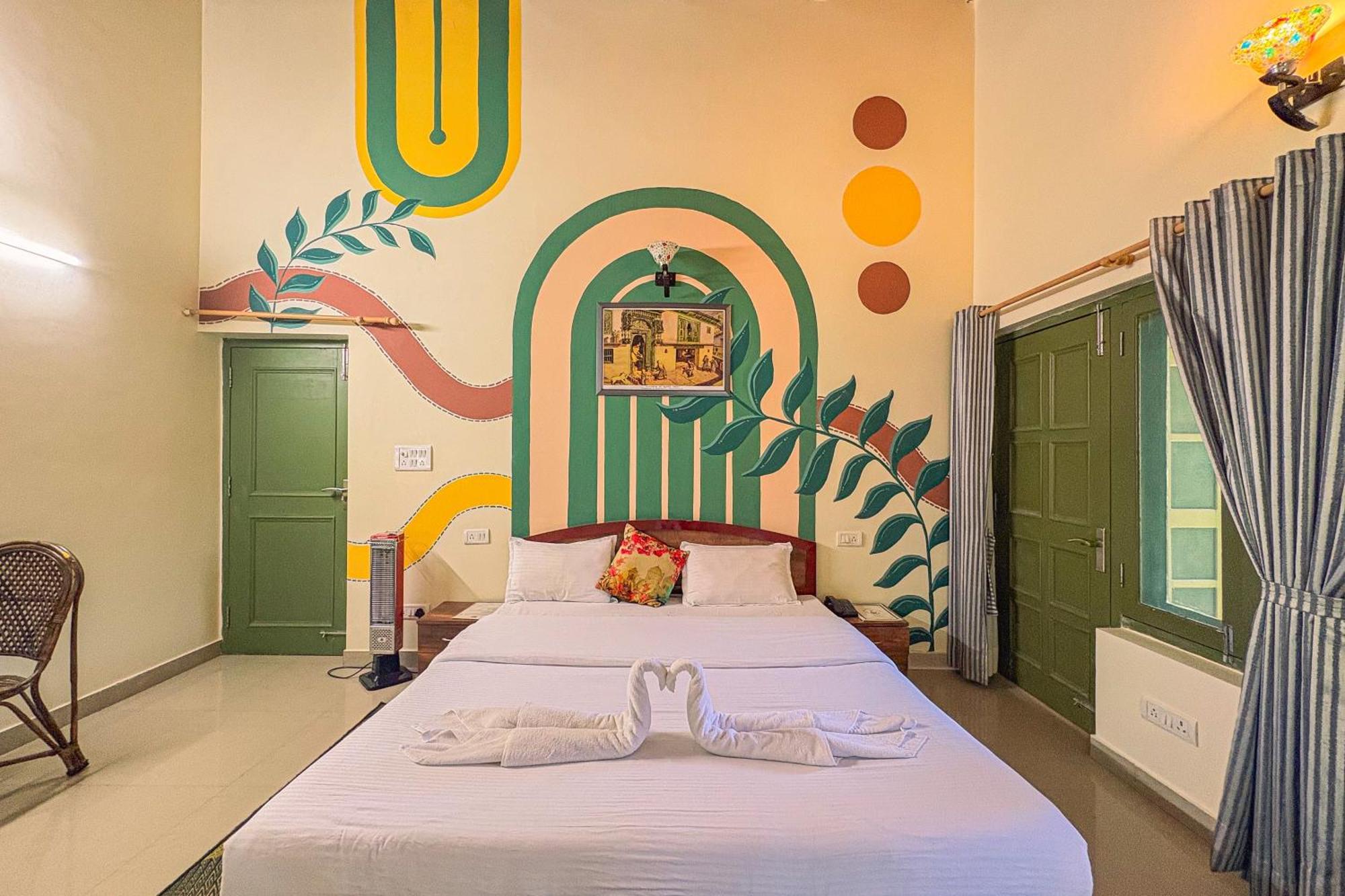 Thehimalayanliving Whistling Pines Hotell Mukteshwar Eksteriør bilde