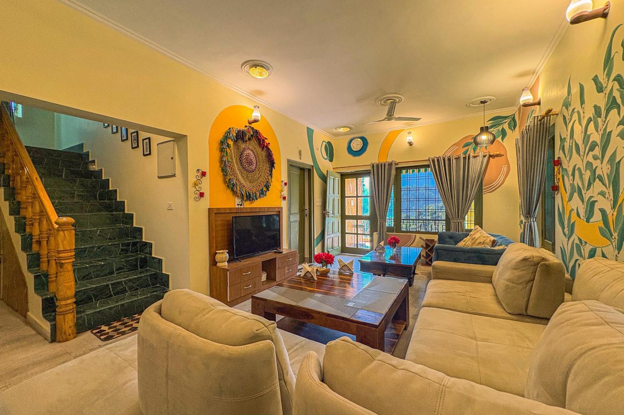 Thehimalayanliving Whistling Pines Hotell Mukteshwar Eksteriør bilde